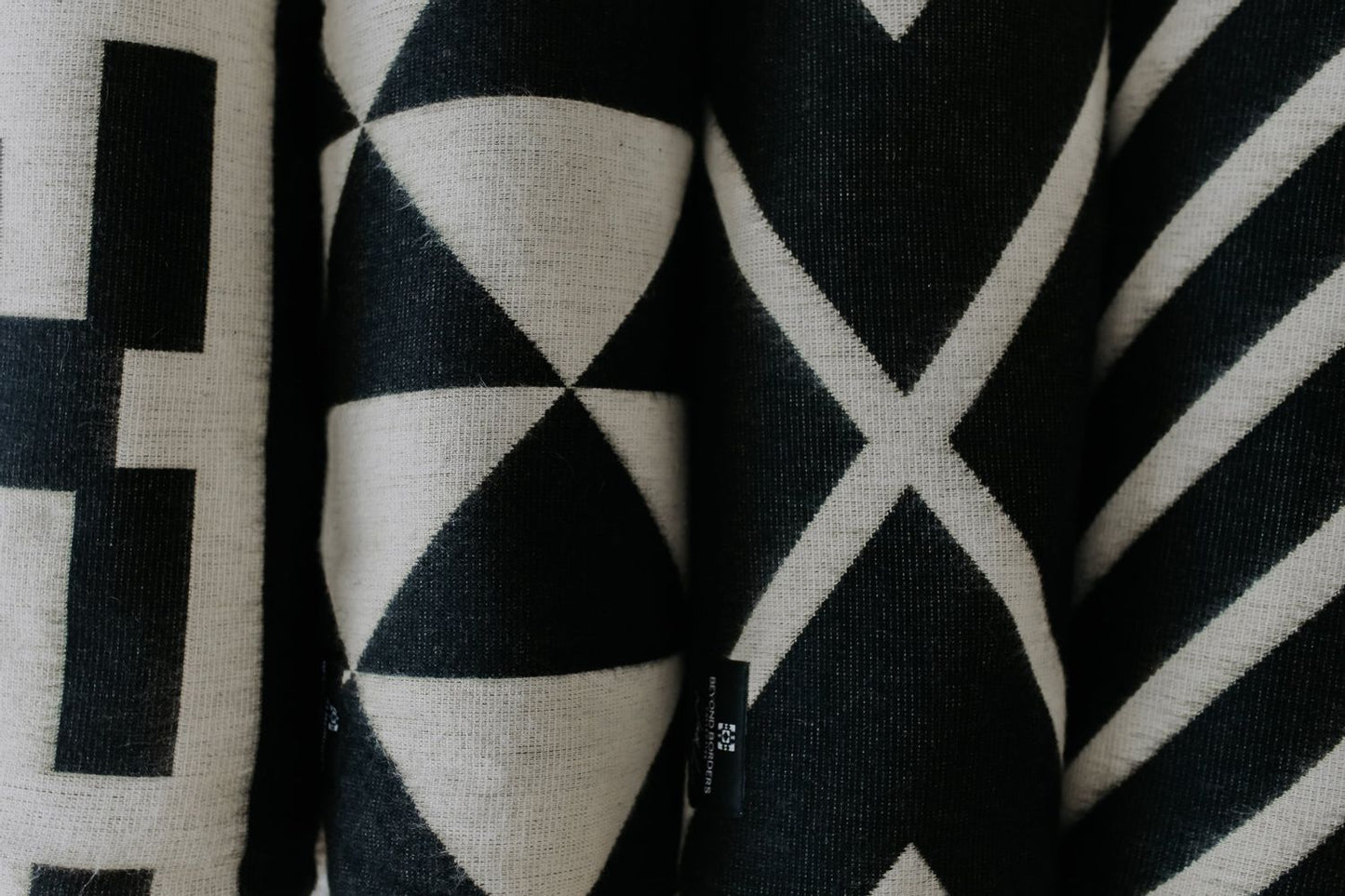 Diamante Blanket